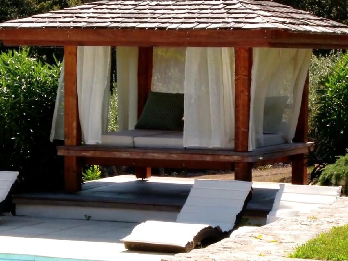 Villa Sanchez Bonifacio  Exteriér fotografie